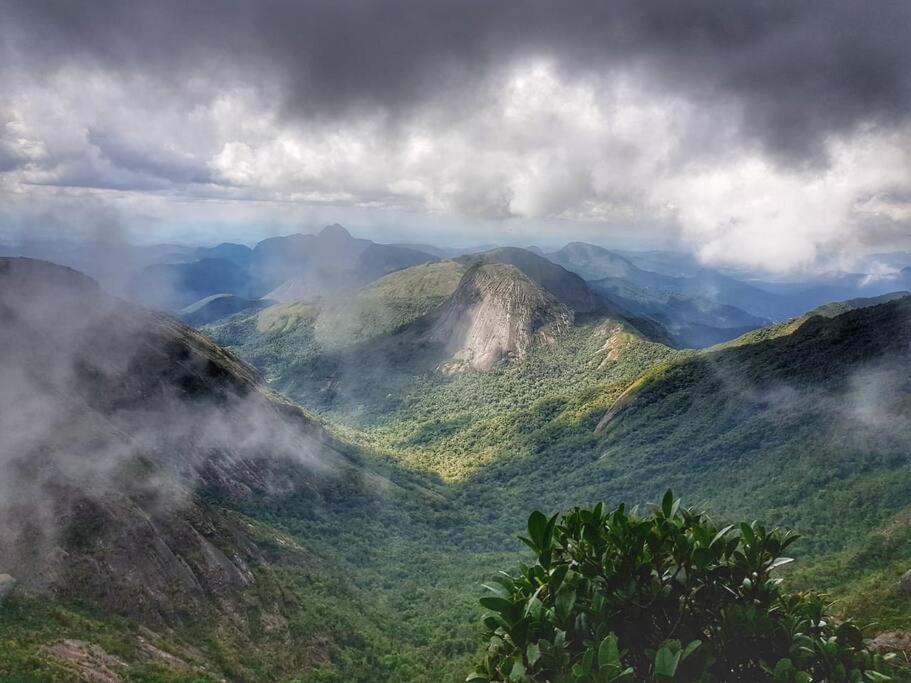 No Alto, O Coracao Turistico De *